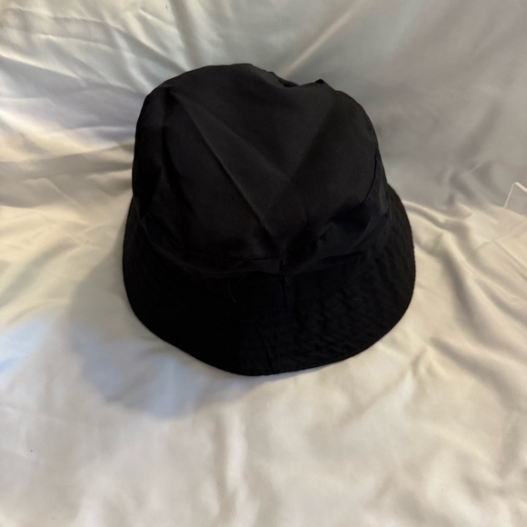 NWOT Barbie: The Movie Rare Pop-up Reversible Bucket Hat